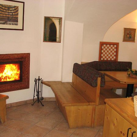 Albergo Neni เบรนโตนิโก ภายนอก รูปภาพ